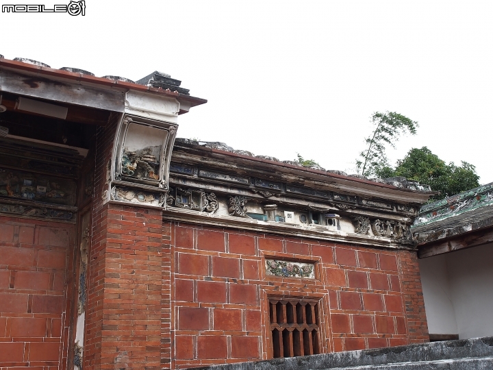 臺中 潭子 摘星山莊｜林其中宅第 -- 無處不雕、無處不書、無處不畫的華麗建築