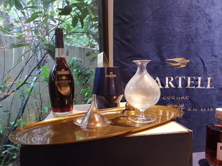 馬爹利Curious Bar【品酩會】，一同探索干邑白蘭地的珍稀佳釀