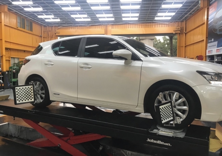 CT200H新鞋,米其林3ST換馬牌UC6