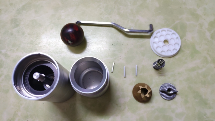 玲瓏手磨 ACE48進階版開箱(3/22更新義式機萃取測試)