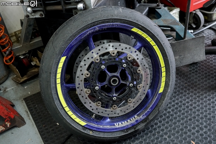 Bridgestone BATTLAX RACING R11 賽道試胎 全面性能大提升