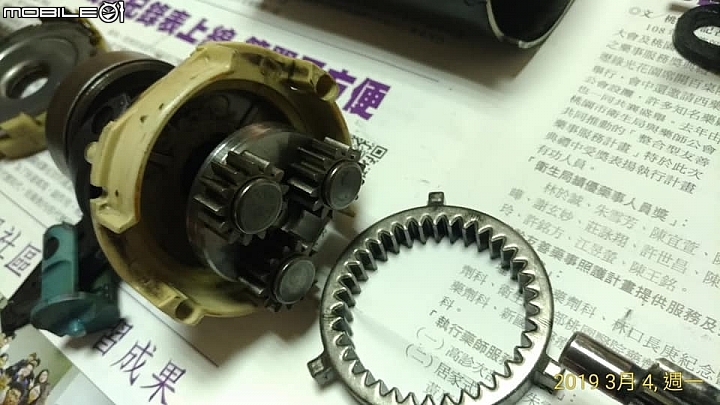 E34 DIY專輯27 啟動馬達碳刷更換 清潔上油