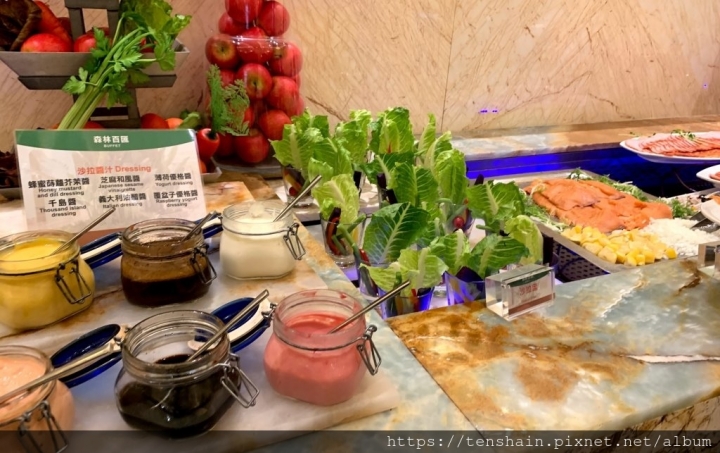 [高雄美食]林皇宮森林百匯~滿漢全席也不過如此吧:)
