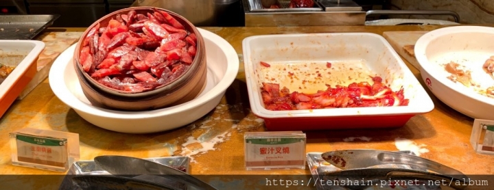 [高雄美食]林皇宮森林百匯~滿漢全席也不過如此吧:)
