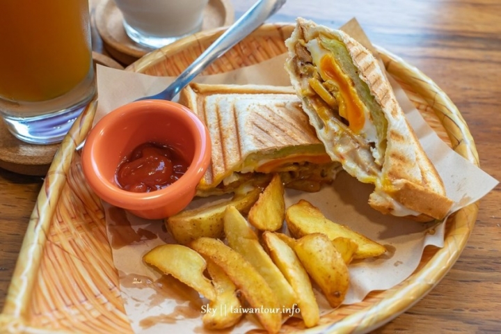 2019墾丁恆春鎮民宿【三角涵宿】平價住宿包棟.一泊二食 | 跟著領隊sky玩。一日遊.美食.親子景點