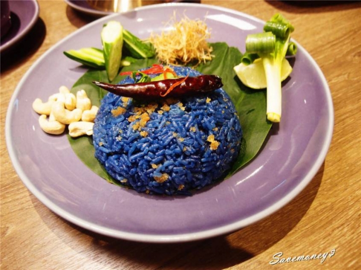 Nara Thai Cuisine台中中友店|連續多年榮獲最佳泰國料理餐廳,4人套餐很推喔! - 達人Emily的播報台
