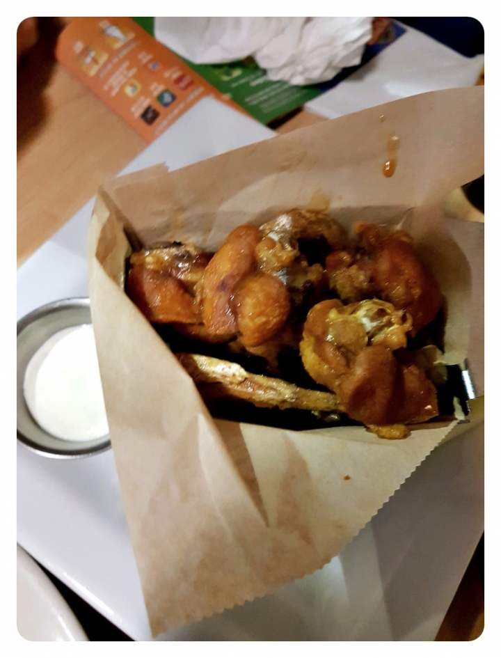 台中市 老虎城Tiger City [Chili's Grill & Bar 美式休閒餐廳] 牛排 漢堡 炸物 沙拉 墨西哥料理 義大利麵 海鮮料理 種類多,適合聚餐 生日慶祝