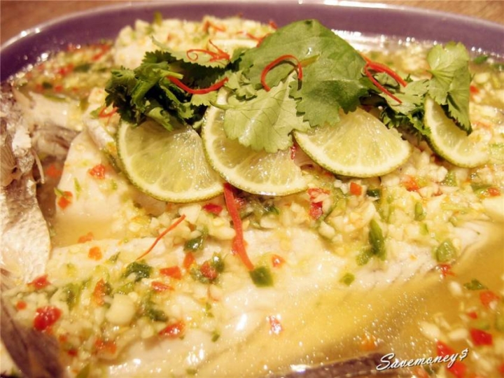 Nara Thai Cuisine台中中友店|連續多年榮獲最佳泰國料理餐廳,4人套餐很推喔! - 達人Emily的播報台