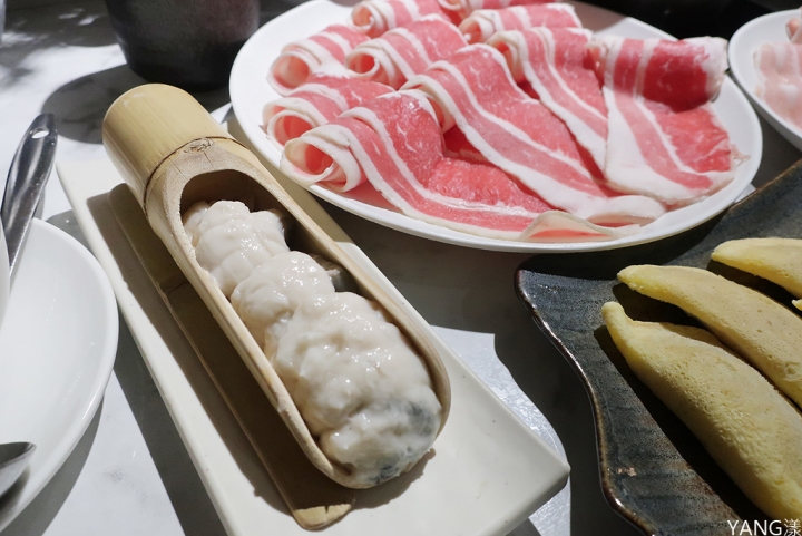 【松山】熊飽鍋物東興店，高質感單點涮涮鍋還有泰迪熊陪吃
