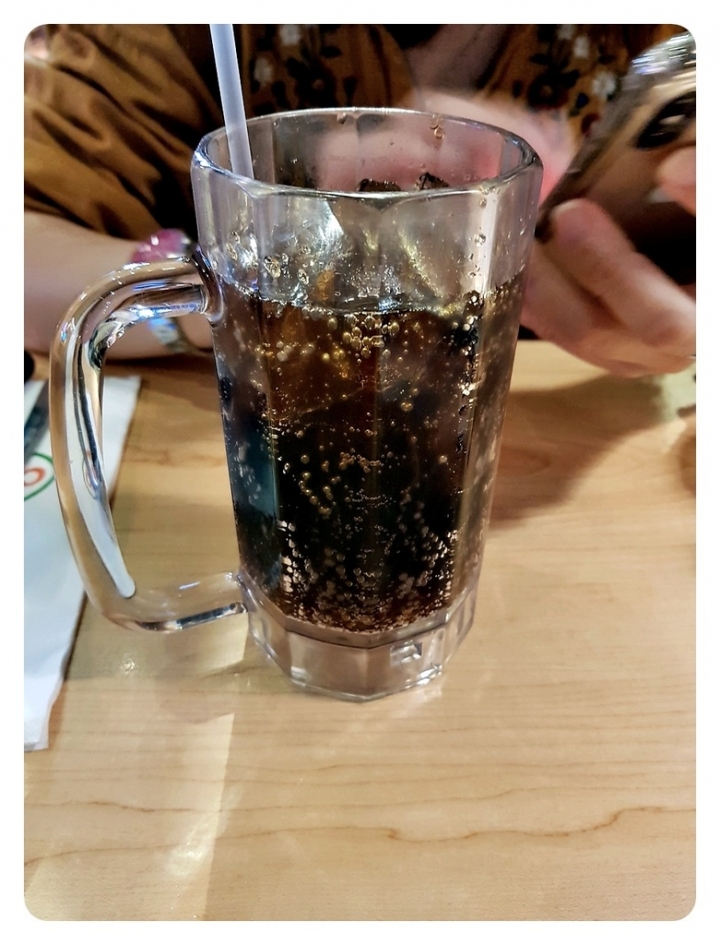 台中市 老虎城Tiger City [Chili's Grill & Bar 美式休閒餐廳] 牛排 漢堡 炸物 沙拉 墨西哥料理 義大利麵 海鮮料理 種類多,適合聚餐 生日慶祝