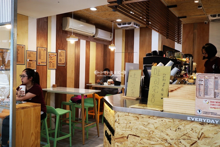 【永和美食】『EVERYDAY CAFE 永和頂溪店 』新開幕二店/近頂溪站/日賣400份/中永和排隊名店/手作吐司/研磨咖啡