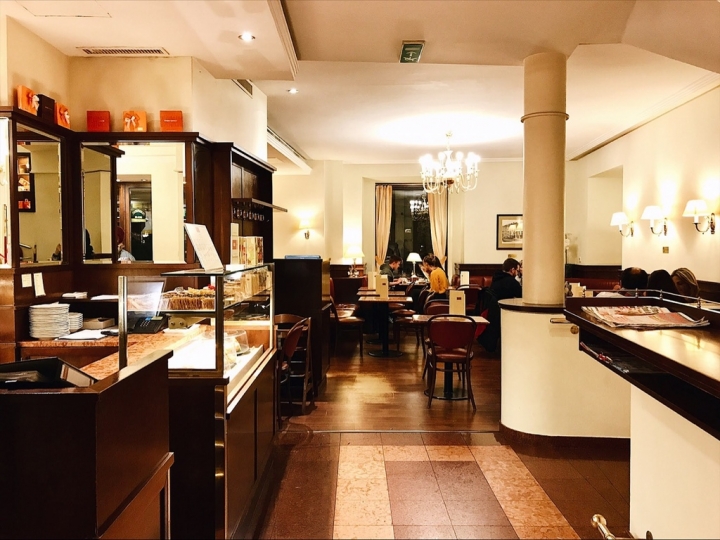 【Wien．好食】維也納餐廳Kurkonditorei Oberlaa來份奧地利傳統美食炸豬排