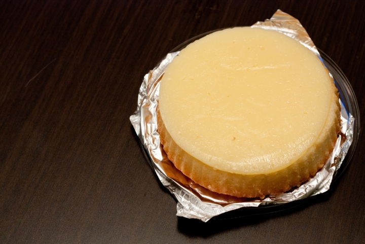 【美食。食記】神戶 元町 是我烤壞了嗎？比不上美景的起司蛋糕 觀音屋 不怎麼好吃 夜景 日景 神戶港 甜點 蛋糕 遊記 風景 景觀 不推