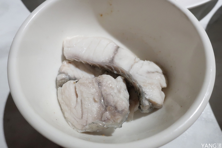【松山】熊飽鍋物東興店，高質感單點涮涮鍋還有泰迪熊陪吃