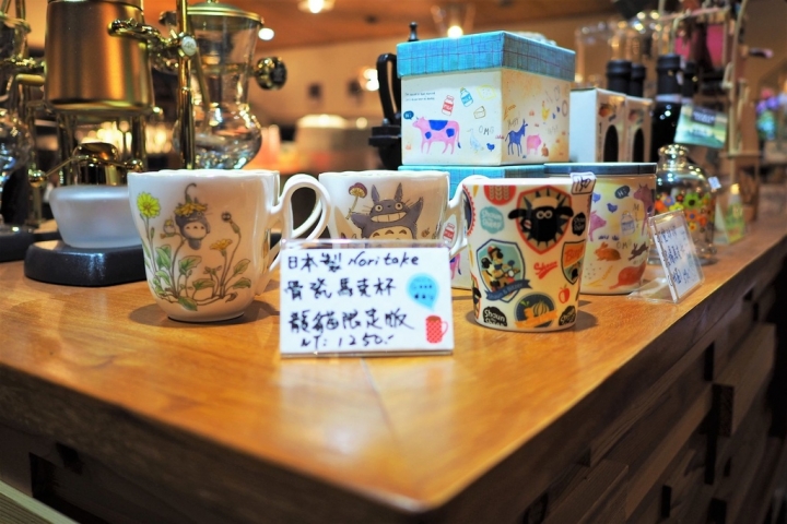 【宜蘭冬山鄉 | 餐廳】縈繞著異國氛圍的築夢木屋✈飛行碼頭 DUCK DOCK