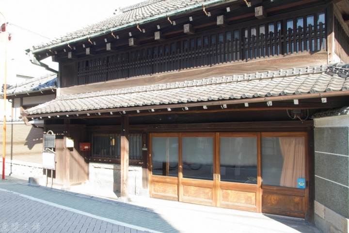 【景點。遊記】東京 北千住 魔法與尿臭之街 還有死掉的尾崎豊 懶人包 美食 食記 推薦 必逛 必吃 午餐 晚餐