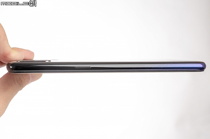 realme 3小試 平價機打電量不稀奇、看點在超級夜景！