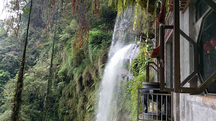 銀河洞瀑布 貓空--銀河洞
