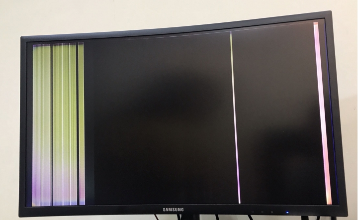 samsung c24fg70fqe 24吋 螢幕線條(以解決)