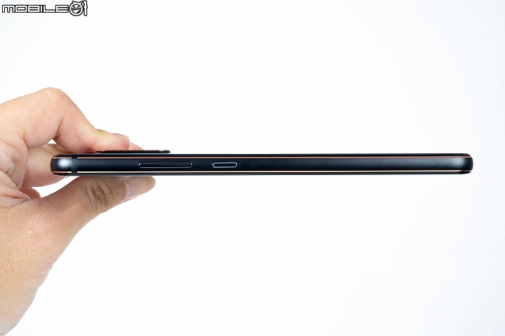 Nokia X71試用 開孔全螢幕與高畫素三鏡是亮點 也有犧牲之處