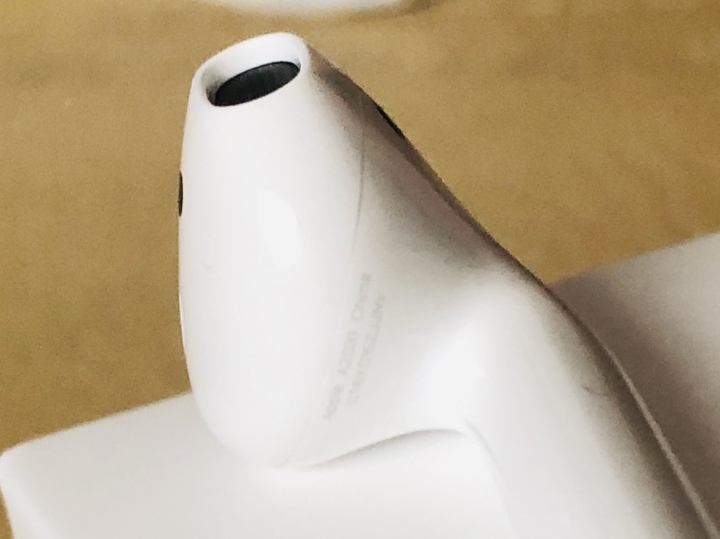 日本Bic Camera購入Airpods2 簡單分享