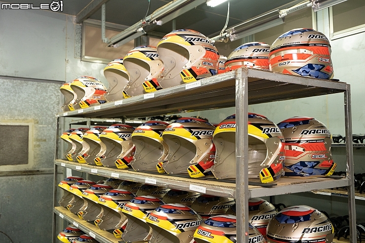 破解對國產帽的迷思！SOL HELMETS 安全帽撞擊測試實驗室、生產線參訪