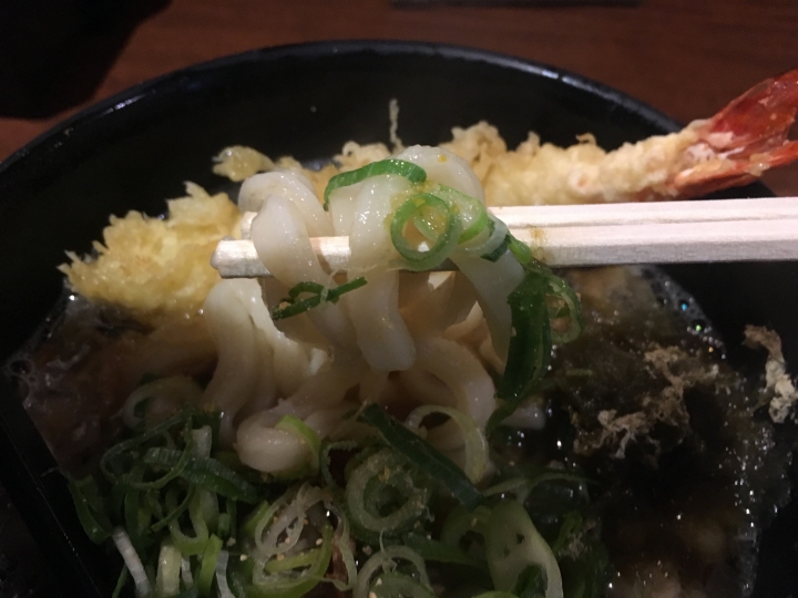 [食記] 加壽屋，日本大阪美味的深夜食堂，油粕烏龍麵