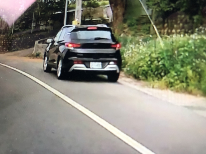路邊捕獲的測試偽裝車詢問