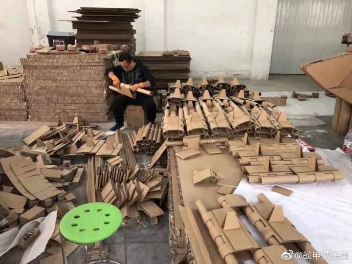 帥～大陸軍迷用紙板自製以色列梅卡瓦主戰坦克