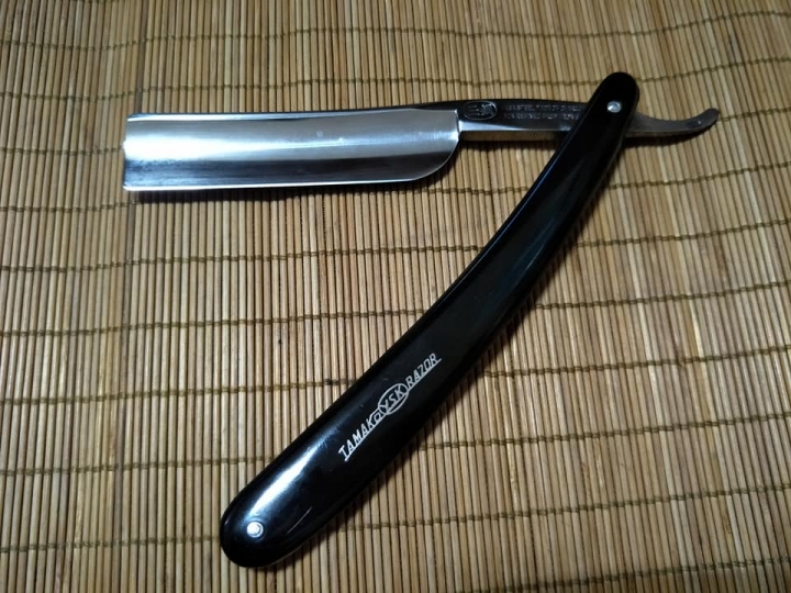 玉鋼直剃刀YSK TAMAKO RAZOR