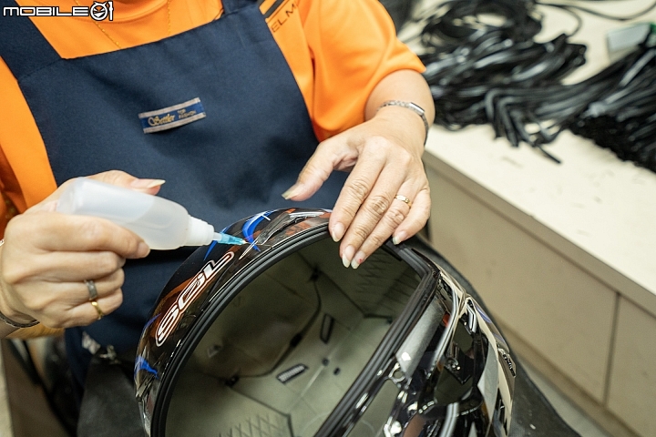 破解對國產帽的迷思！SOL HELMETS 安全帽撞擊測試實驗室、生產線參訪