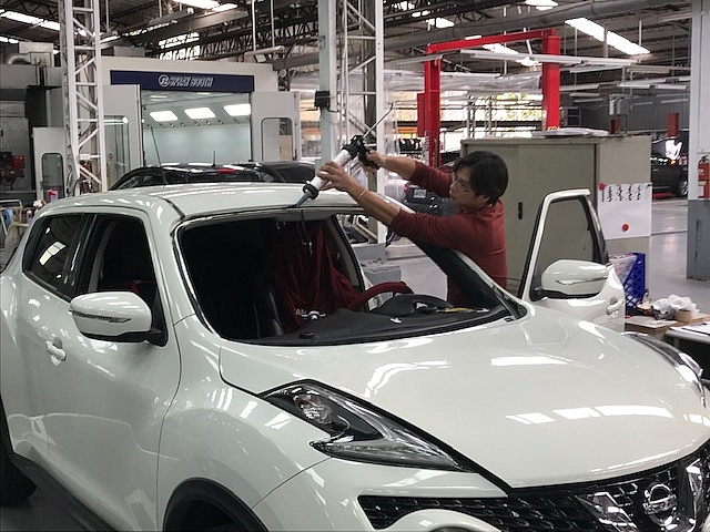 3M極光M40隔熱紙更換為舒熱佳LX70 前檔隔熱紙分享-Nissan Juke