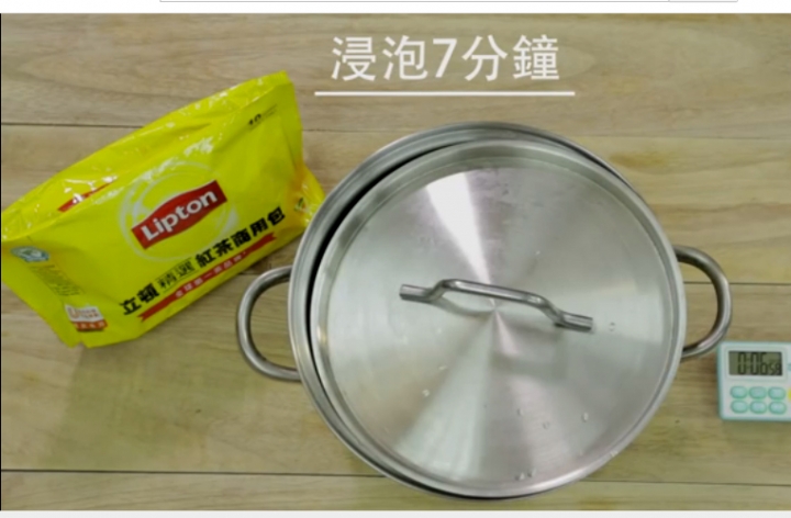 請問紅茶要怎麼煮才好喝不澀...