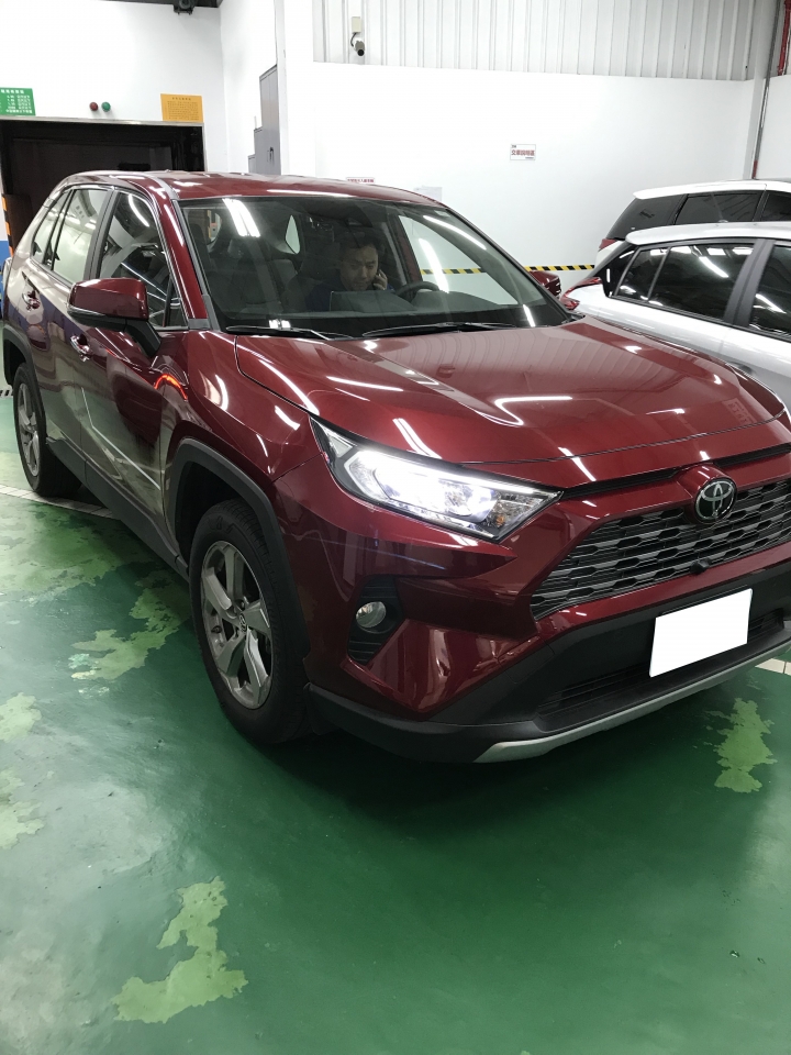 理性與感性之Outlander與RAV4試駕大對決