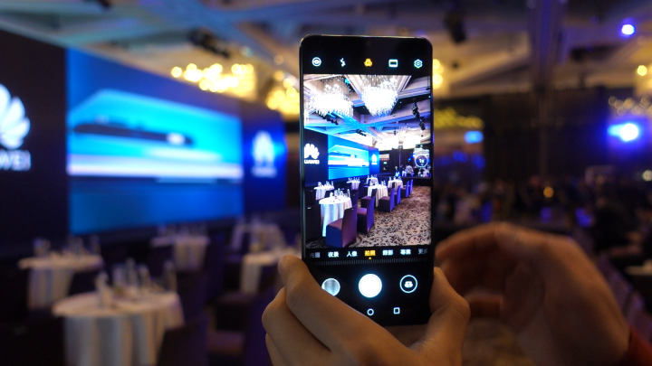 HUAWEI P30、P30 Pro 發表會動手玩