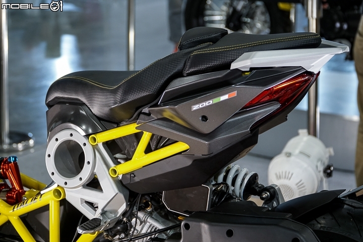 【2019台北機車展】ITALJET 來台！Gogoro 2 改裝燈具登場！機車產業展成車與配件看這篇！