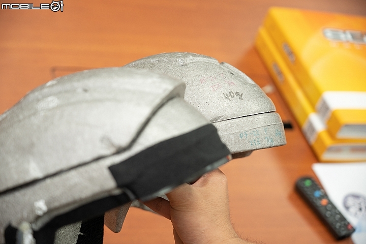 破解對國產帽的迷思！SOL HELMETS 安全帽撞擊測試實驗室、生產線參訪