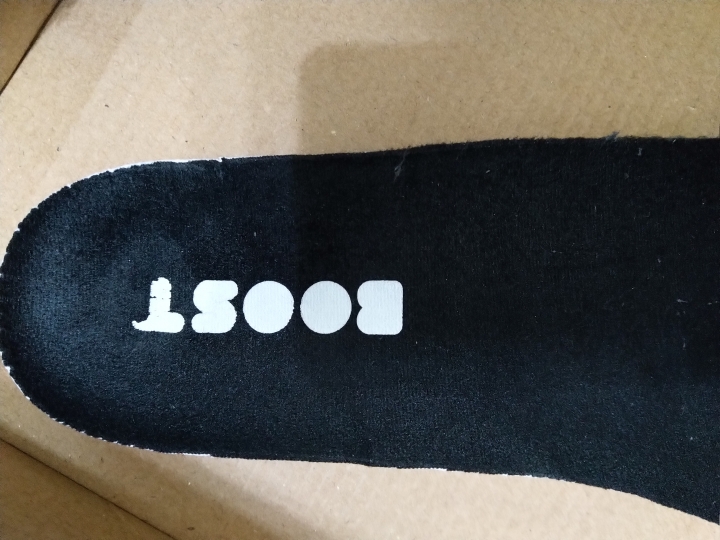 Ultraboost 4.0 triple black求驗