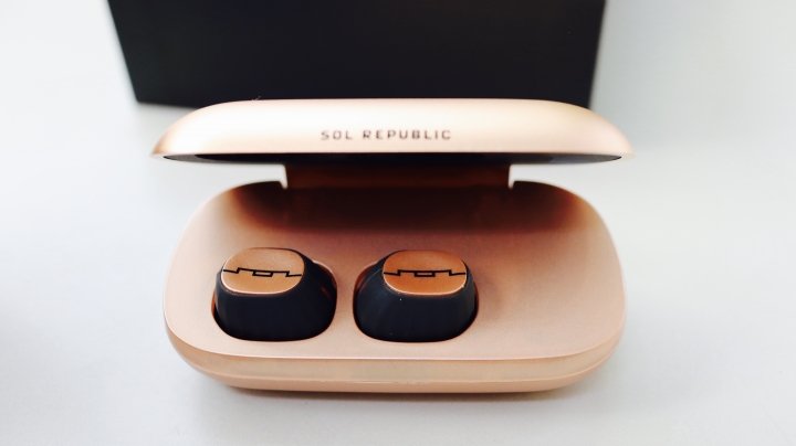 音質、美學設計超越airpods的無線藍牙耳機｜美國音樂潮牌 Sol Republic - AMPS AIR2.0
