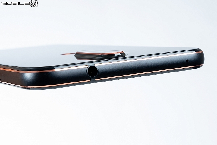 Nokia X71試用 開孔全螢幕與高畫素三鏡是亮點 也有犧牲之處