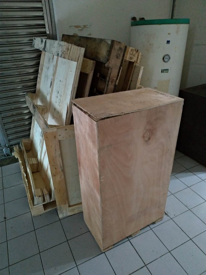 棧板及紙箱