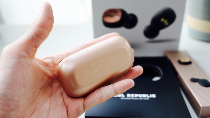 音質、美學設計超越airpods的無線藍牙耳機｜美國音樂潮牌 Sol Republic - AMPS AIR2.0