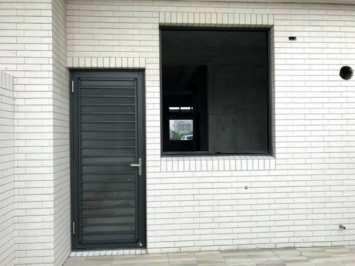 廚房窗戶修改