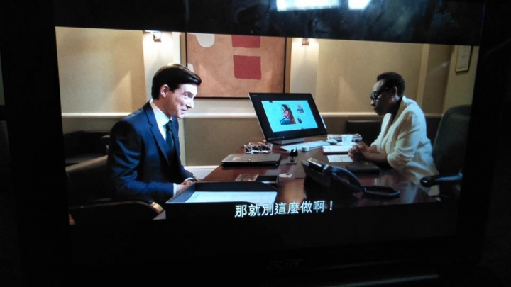 SONY的電影居然置入Surface!?