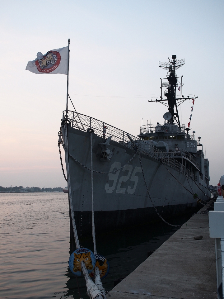 臺南市 安平區 定情碼頭-德陽艦園區 — 全臺唯一軍艦博物館