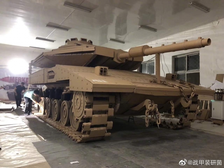 帥～大陸軍迷用紙板自製以色列梅卡瓦主戰坦克