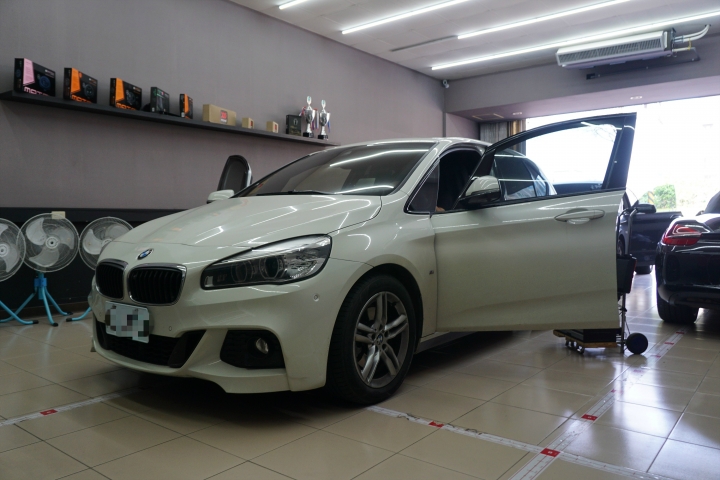 (開箱分享)BMW 2AT i-sotec音效處理器&擴大機升級紀實
