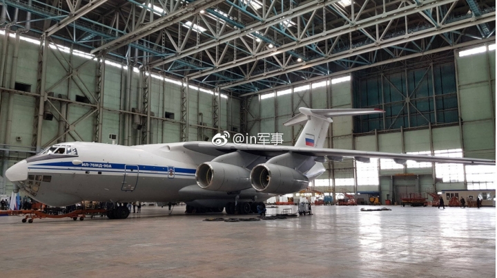 俄羅斯首架全新生產的伊爾76MD運輸機交付