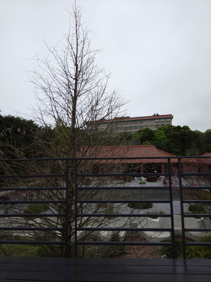 臺北市 士林區 BRICK YARD 33 1/3 美軍俱樂部 — 冷戰時期美軍駐臺之重要見證