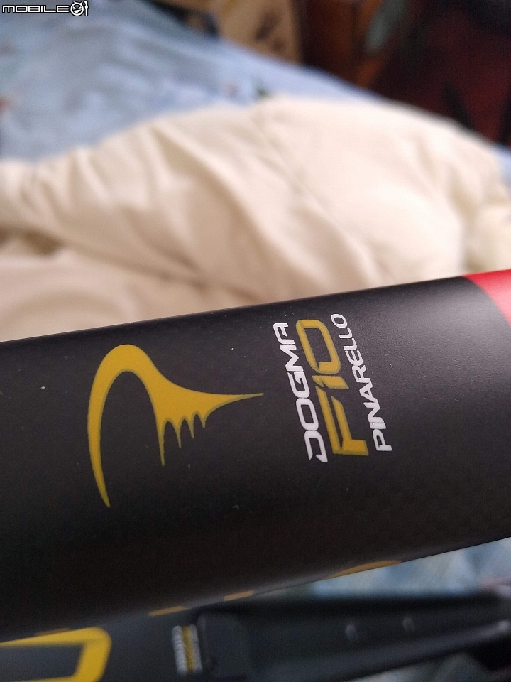 请帮忙看看我新买的pinarello dogma f10的问题